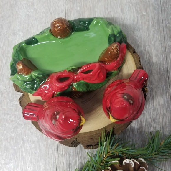 Cardinal salt and pepper shakers with stand - Picture 8 of 13